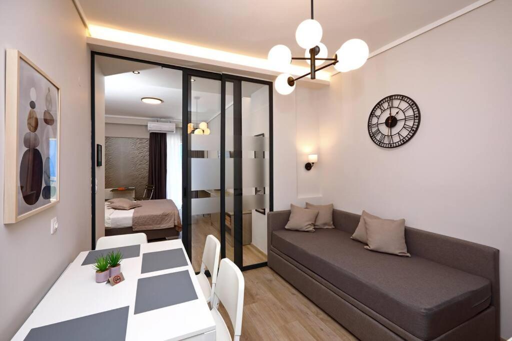 Egnatia Downtown, Urban Apartments B Thessaloníki Luaran gambar